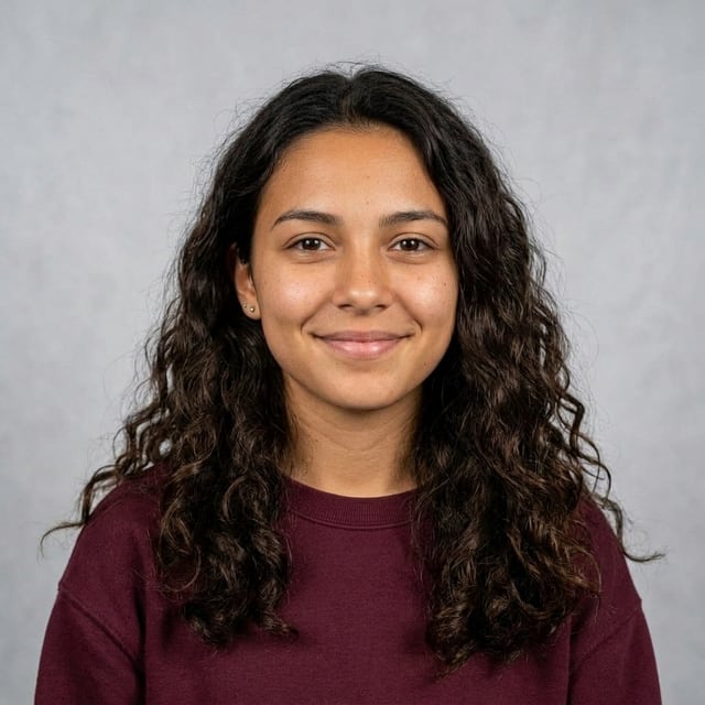 Menina aos 15 anos, previsto por IA